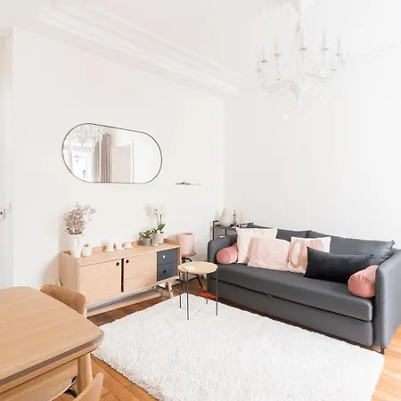 Parisian 2bd For 4 * باريس
