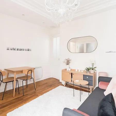 شقة Parisian 2bd For 4 *
