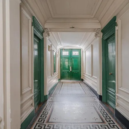 شقة Parisian 2bd For 4 *